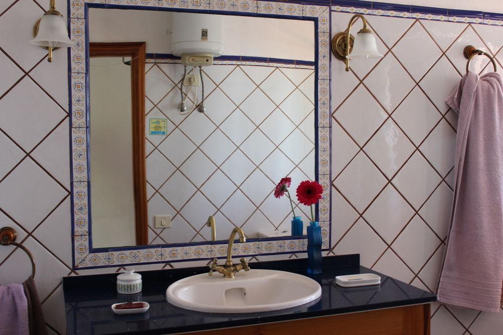 Casa La Majada (Adults Only) Guest House Los Llanos De Aridane Exterior photo